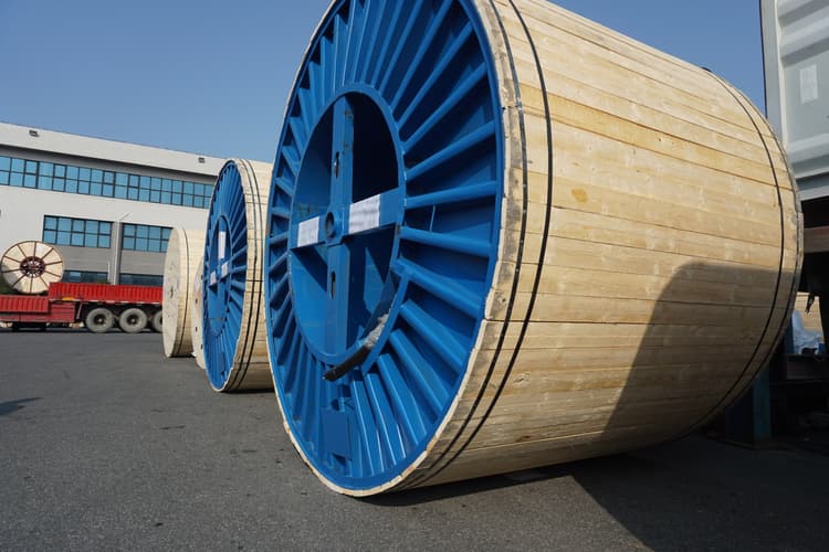 PACKAGING & DELIVERY 3